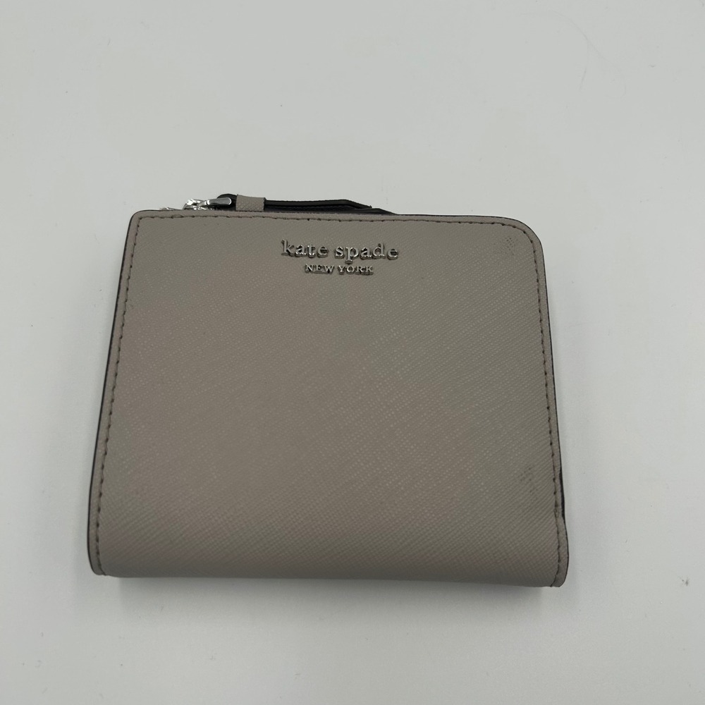 Kate Spade Bifold Wallet Grey Saffiano Leather L-Zip Compact Wallet